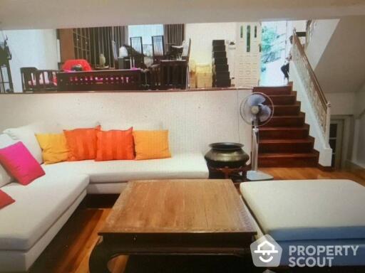 5-BR Townhouse near MRT Sukhumvit