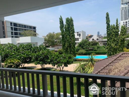 4-BR Townhouse near MRT Sukhumvit