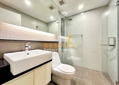 2 Bedrooms Condo in Apus Condominium Central Pattaya C011908