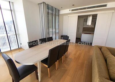 3 Bedrooms Condo at Athenee Residence - Wireless Road, Phloen Chit BTS