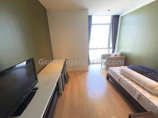 3 Bedrooms Condo at Athenee Residence - Wireless Road, Phloen Chit BTS