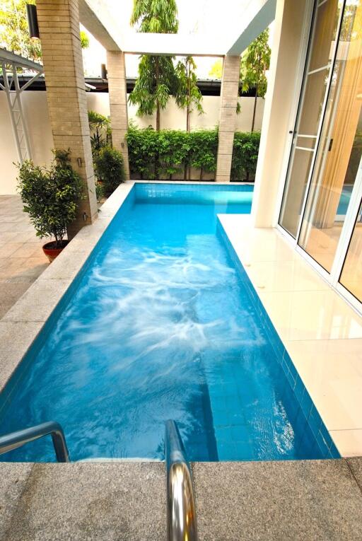 Outdoor swimming pool