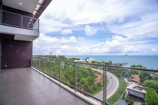 Spacious balcony with sea view