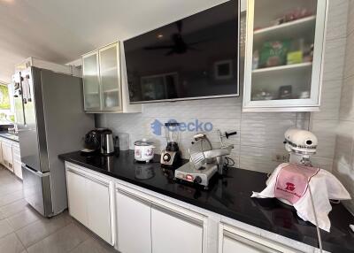 3 Bedrooms House East Pattaya H011674