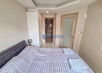 1 Bedroom Condo in Water Park Pratumnak C011668