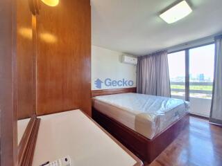 3 Bedrooms Condo in Grand Condotel Jomtien C011671