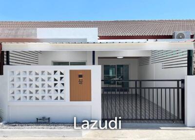 2 Bed 1 Bath townhouse For Sale In Thalang