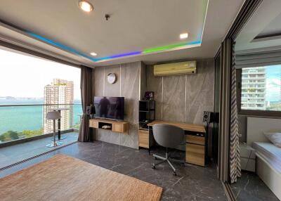 1 Bedrooms @ Wongamat Tower
