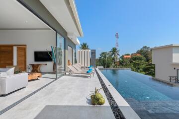 Luxury 3 bedroom pool villa in Chaweng