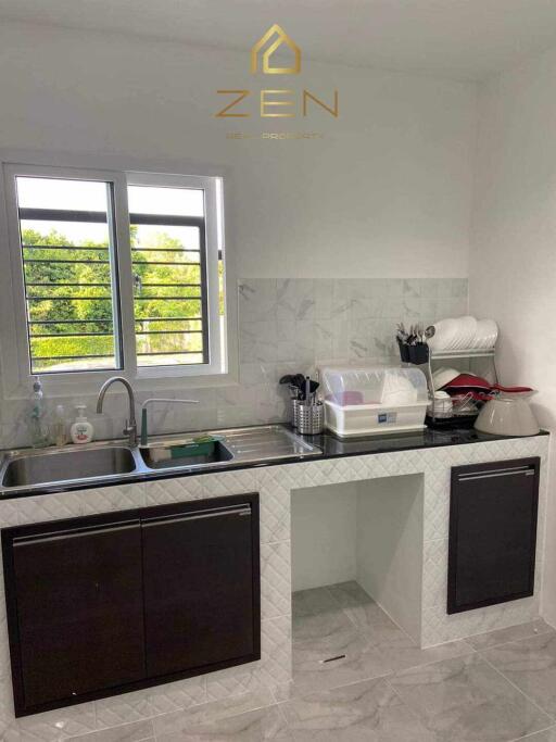 Modern 4 Bedroom Big Corner House in Thalang For Rent