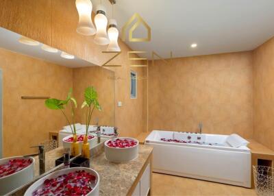Cozy 4-Bedroom Pool Villa in Kamala for Rent
