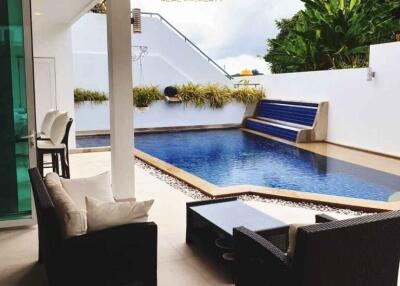 Luxurious 4-Bedroom Pool Villa in Chalong for Rent
