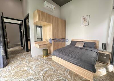 3 Bedrooms House in The Hamlet Pattaya East Pattaya H011675