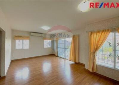 169 Sqm., 3 Beds Townhouse listed for ฿ 4,100,000.