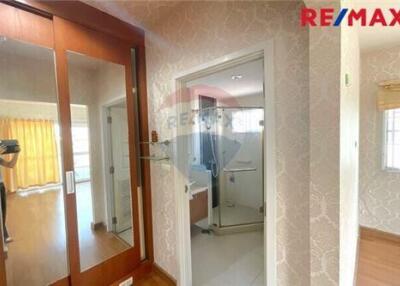 169 Sqm., 3 Beds Townhouse listed for ฿ 4,100,000.