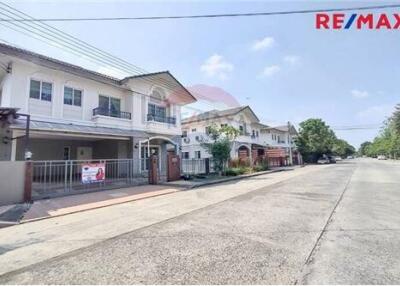 169 Sqm., 3 Beds Townhouse listed for ฿ 4,100,000.