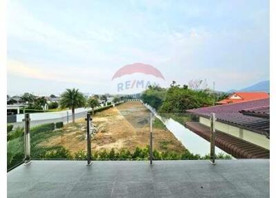 Brand New Luxury Pool Villa, 4 Bed 6 Bath in Hua Hin - Cha Am For Sale