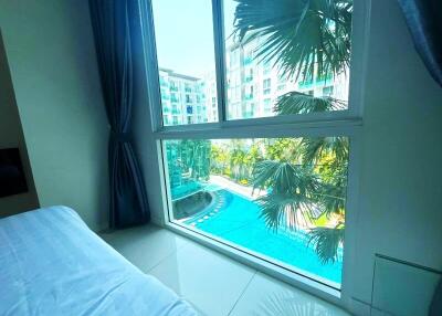 2-Bedroom Condo with Pool View