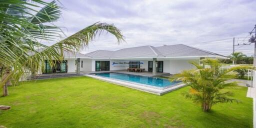 The best selection of brand new pool villas in Hua Hin