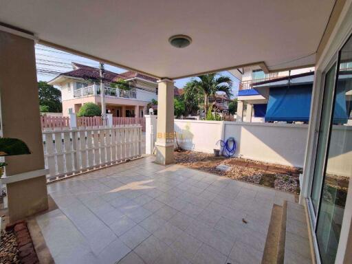 3 Bedrooms Villa / Single House in Tropical Village East Pattaya H010720