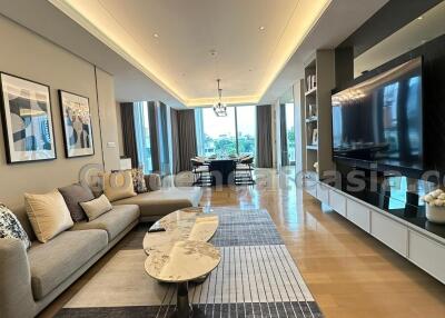 2 Bedrooms fully furnished condo at Baan Sindhorn for rent - Langsuan