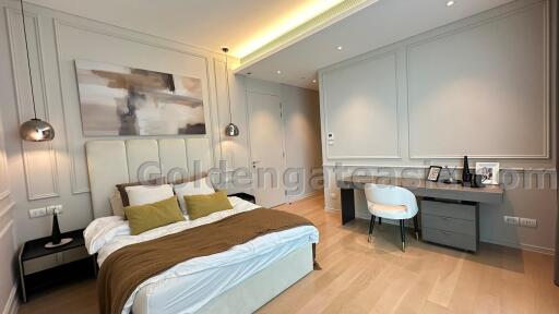 2 Bedrooms fully furnished condo at Baan Sindhorn for rent - Langsuan