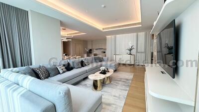 2 Bedrooms fully furnished condo at Baan Sindhorn for rent - Langsuan