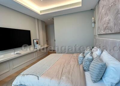 2 Bedrooms fully furnished condo at Baan Sindhorn for rent - Langsuan