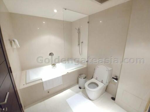 2 Bedrooms at Eight Thonglor Condominium on high floor - Thonglor, Watthana