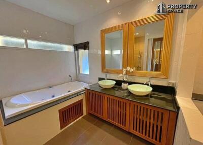 5 Bedroom Pool Villa Near Grand Regent International School For Rent