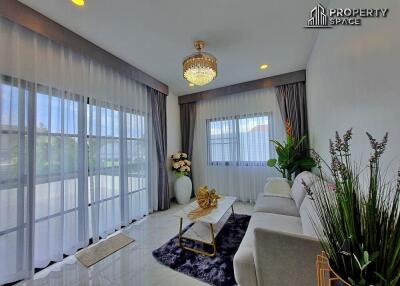 Luxury 6 ﻿Bedroom Pool Villa Near Mabprachan Lake Pattaya For Sale