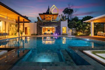 Luxury 6 Bedrooms Villa in Bangtao for Rent