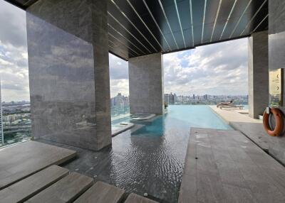 High-rise building pool with city view