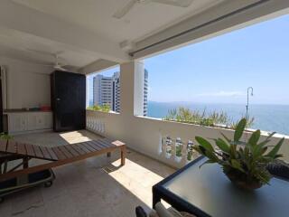 Balcony with ocean view and lounge chair