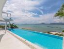 Luxurious beachfront infinity pool