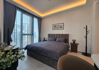 Modern bedroom with city view