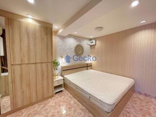 1 Bedroom Condo in Center Condotel South Pattaya C009235