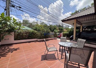 3 Bedrooms House in Pattaya Hill Village 1 East Pattaya H008382