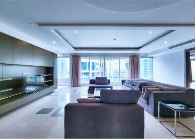 For Rent Penthouse unit  4 Bedrooms - Only 1 unit per floor - Pet friendly - in Phrom Phong