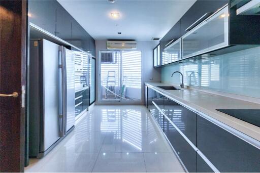 For Rent Penthouse unit  4 Bedrooms - Only 1 unit per floor - Pet friendly - in Phrom Phong