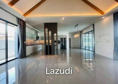 4 Bed 4 Bath 310 SQ.M IBreeze View Hua-Hin