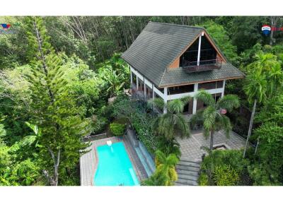 Pool villa with sea views in Ao nang