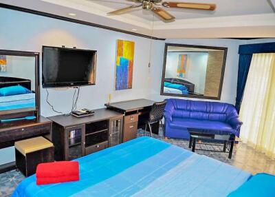 Jomtien Beach Condo