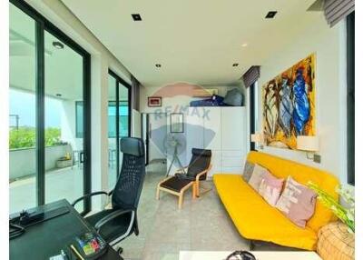 3 Bed 3 Bath Two Storey Modern Villa in Hua Hin Soi 112 For Sale