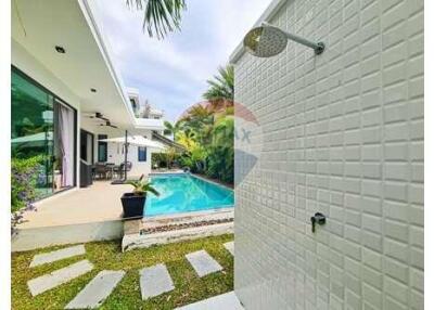 3 Bed 3 Bath Two Storey Modern Villa in Hua Hin Soi 112 For Sale