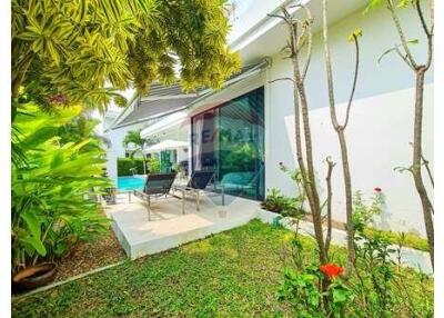 3 Bed 3 Bath Two Storey Modern Villa in Hua Hin Soi 112 For Sale