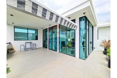 3 Bed 3 Bath Two Storey Modern Villa in Hua Hin Soi 112 For Sale