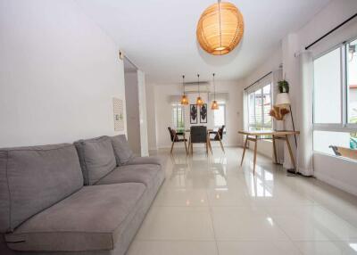 Spacious 4-Bed Family Home in Ornsirin 5, Saraphi