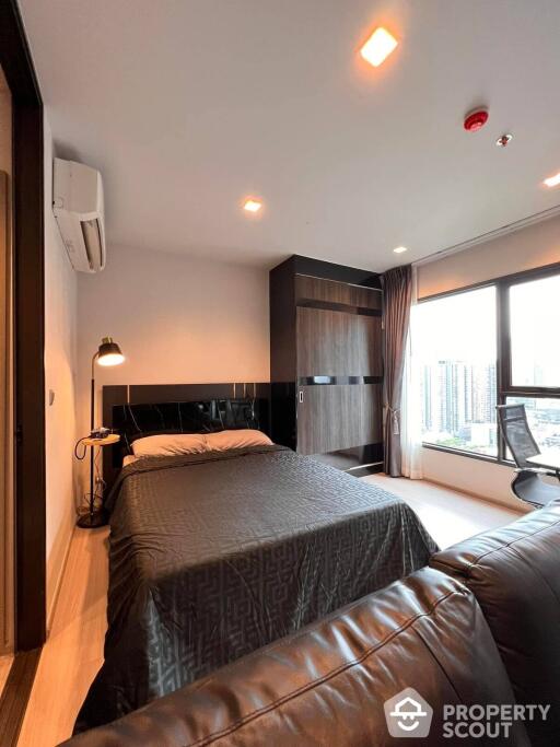 1-BR Condo at Life Asoke - Rama 9 near MRT Phra Ram 9