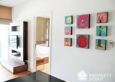 1-BR Condo at Wind Sukhumvit 23 near BTS Asok